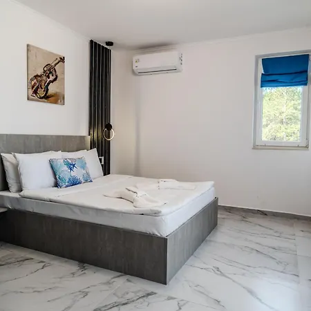 Sea View Luxury Apartments- Forest Retreat Luxury אקהטופול