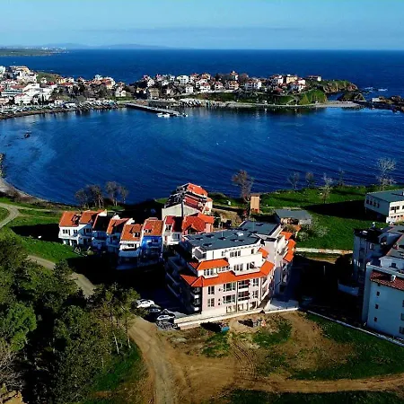 Sea View Luxury Apartments- Forest Retreat Luxury
