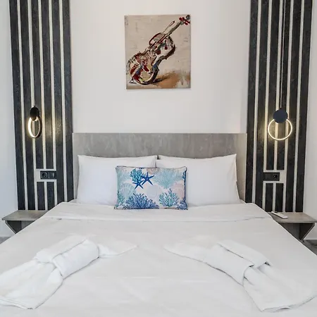 Sea View Luxury Apartments- Forest Retreat Luxury דירה אקהטופול